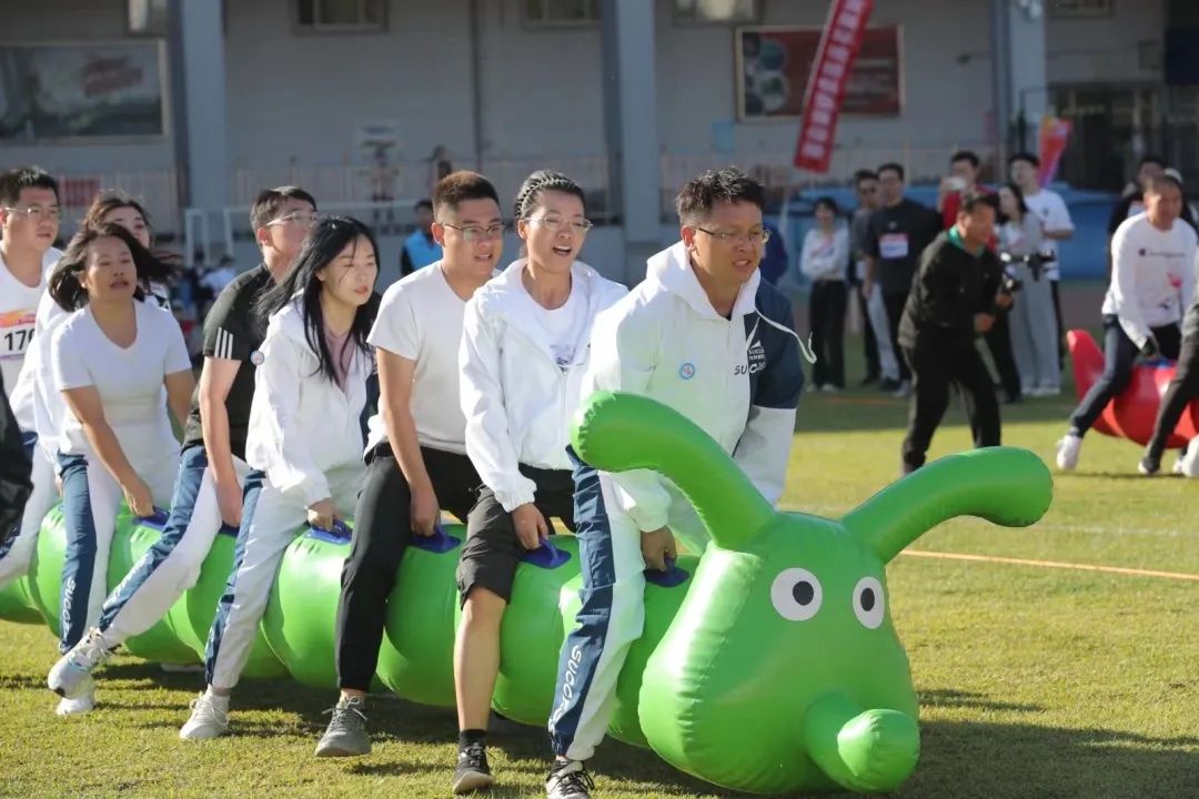 超燃超熱血!社科賽斯考研代表隊(duì)參加2023海淀街道首屆“同心杯”地區(qū)運(yùn)動會!